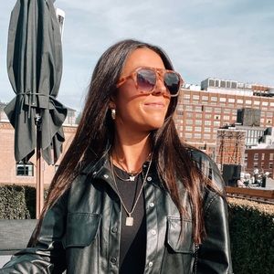 Meet your Posher, Riley